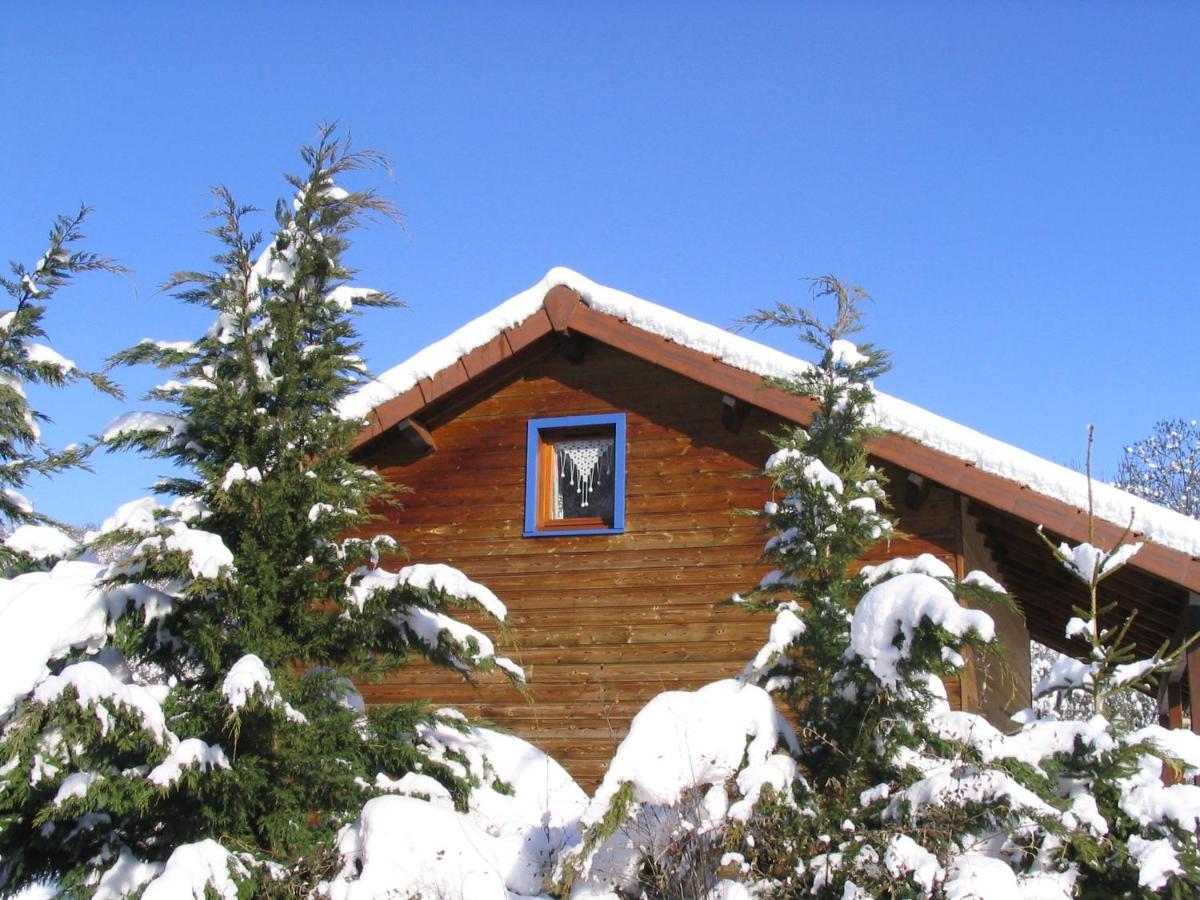 Les Chalets De La Vigne Grande Saint-Floret Kültér fotó