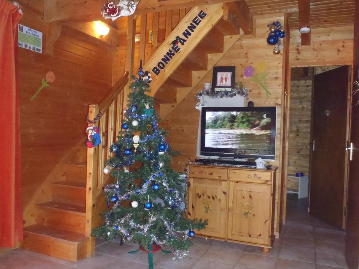 Les Chalets De La Vigne Grande Saint-Floret Kültér fotó